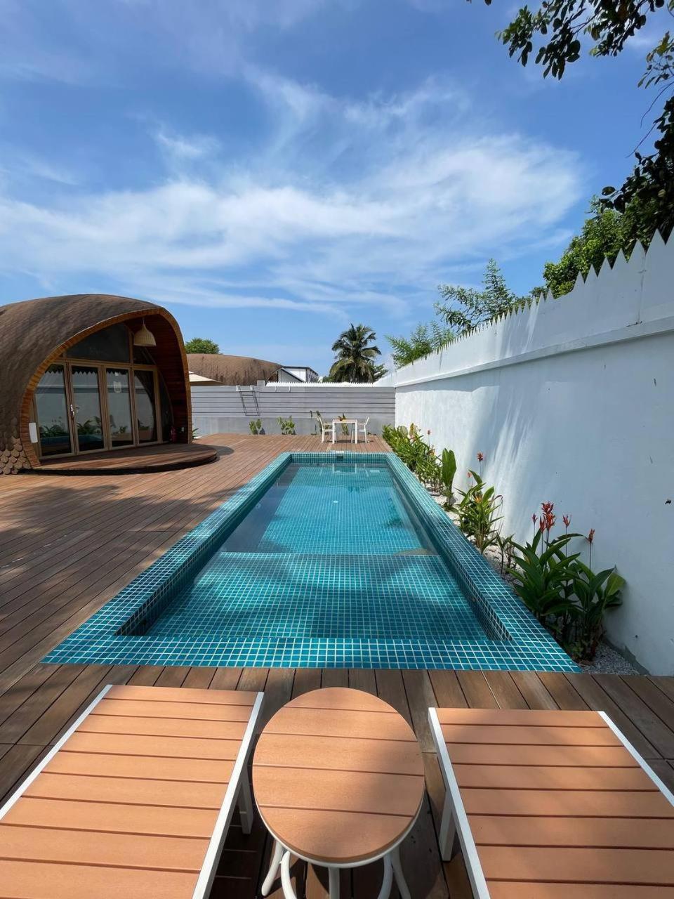 Hotel Found Mansion Pantai Cenang  Exterior foto